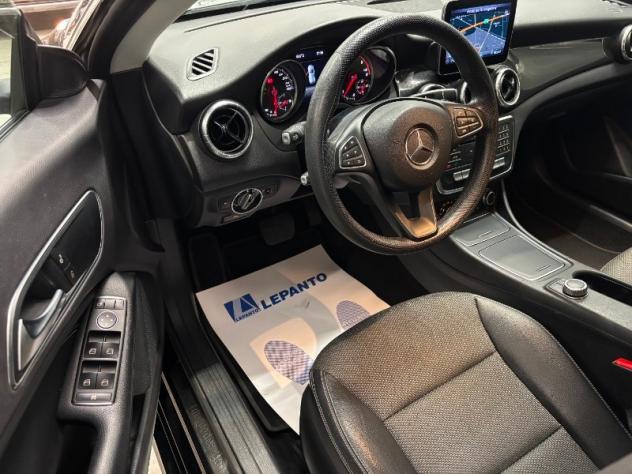 MERCEDES CLA (C/X117) CLA 180 d S.W. Automatic Business Extra - Foto 9