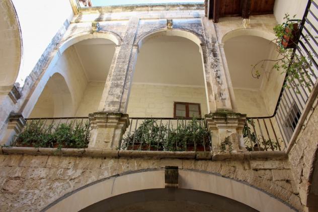 APPARTAMENTO STORICO SUL LOGGIATO - Foto 7