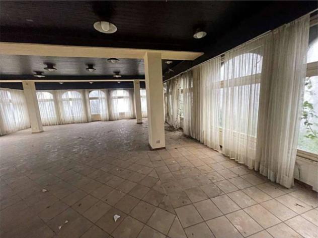 Immobile in asta di 732 m² in vendita a Induno Olona - Foto 7