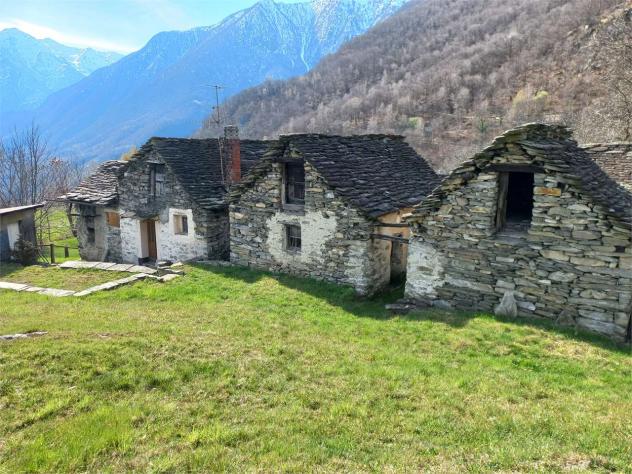 V000569 - CASA RUSTICA CON TERRENO - EDIFICIO 3 di 3 - Foto 14