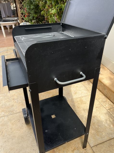 Barbeque a carbonella marca Mille - Foto 6