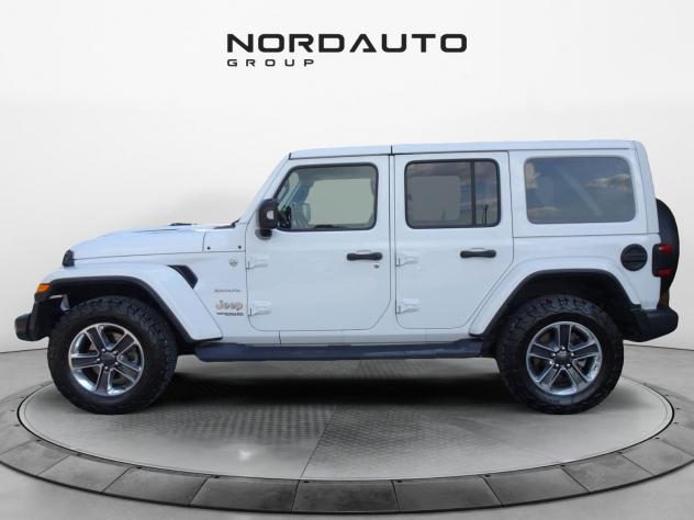 Jeep Wrangler Unlimited 2.2 Mjt II Sahara - Foto 5
