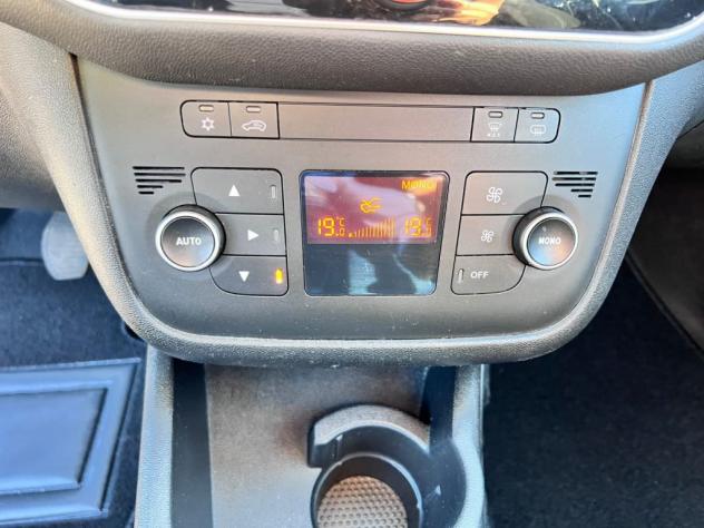 FIAT Punto 1.3 MJT II 75 CV 5 porte Lounge - Foto 10