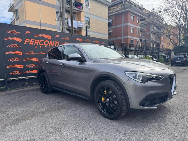 Alfa Romeo Stelvio 2.2 Turbodiesel 210 CV AT8 Q4 Executive - Foto 2