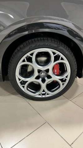 Alfa Romeo Tonale 1.3 phev Veloce Q4 280cv AT6 KMO FULL OPTIONAL - Foto 7