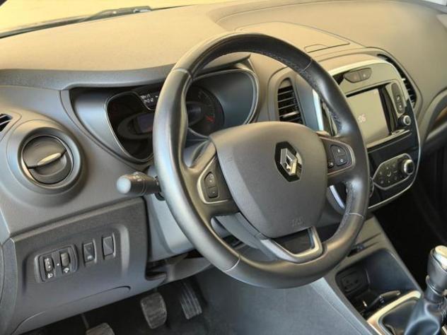 RENAULT Captur dCi 8V 110 CV Start&Stop Energy Intens rif. 24159267 - Foto 9