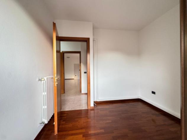 Appartamento di 91 m² con 4 locali e box auto in vendita a Albignasego - Foto 8