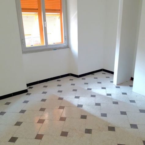 Rif. 4237 – Lavagna – Quadrilocale con Giardino a 50 metri dal mare, dalla Stazi - Foto 3