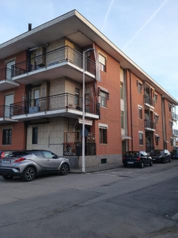 ALLOGGIO IN VIA GRAMSCI , TROFARELLO