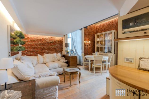 Appartamento di 139 m² con 3 locali e box auto in affitto a Milano - Foto 2