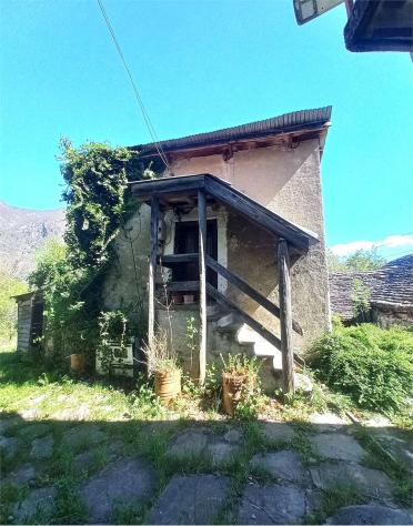 V000477 - CASETTA INDIPENDENTE CON TERRENO
