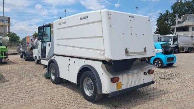 BUCHER SPAZZATRICE CITYCAT 5000 rif. 23800092 - Foto 4