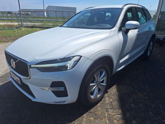 Volvo XC60 XC60 II 2022 2.0D b4 197cv Core Automatica - IVA deducibile - Foto 2