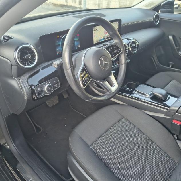Mercedes-Benz CLA 200D AT 150 CV Business Extra - Foto 10