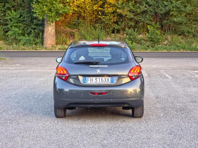Peugeot 208 PureTech 82 5 porte Allure E6b Manuale NEO 2017 - Foto 5