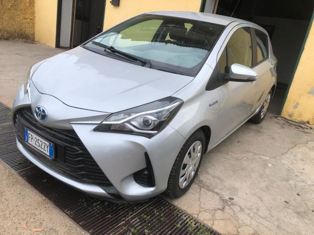 Toyota Yaris 1.5 Hybrid 5 porte Cool - Foto 2