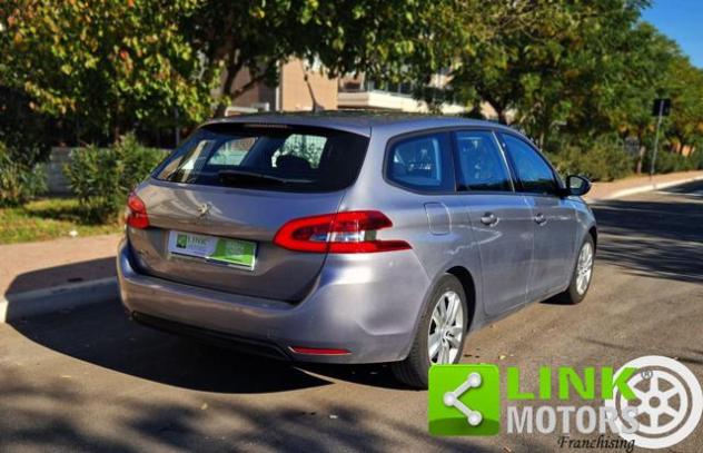 PEUGEOT 308 ACTIVE BlueHDi 100 S&S SW Style rif. 23333651 - Foto 2