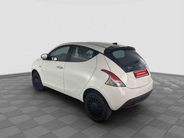 LANCIA Ypsilon Ypsilon 1.0 FireFly 5 porte S&S Hybrid Silver rif. 24024065 - Foto 3