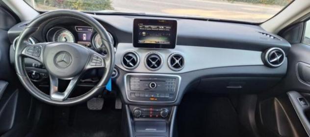 Mercedes-benz GLA 200 d Sport 136CV - Foto 10