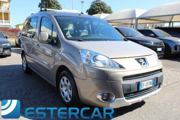 PEUGEOT Partner Tepee 1.6 HDi 92CV rif. 23504780 - Foto 10