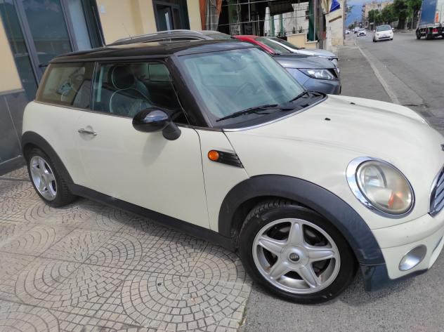 Mini 1.6 16V Cooper D Pepper - Foto 2