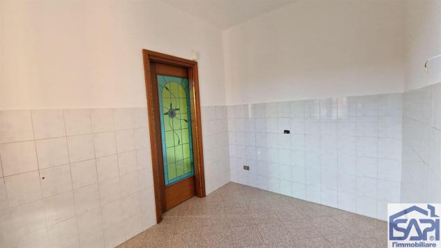 In vendita: appartamento indipendente in villa bifamiliare - Foto 7