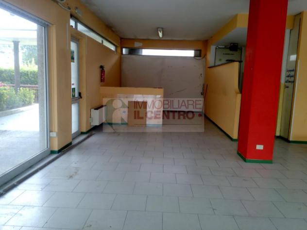 Fondo commerciale di 300 mq. su 2 livelli - Foto 5