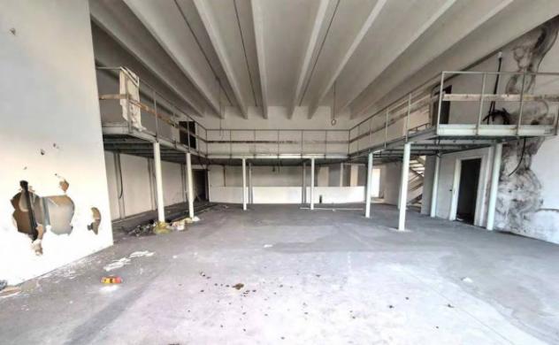 Immobile in asta di 388 m² in vendita a Milano - Foto 6