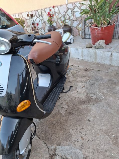 Piaggio Vespa 50 et 2 - Foto 3