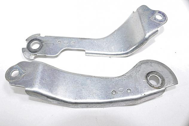 STAFFE SUPPORTI LATERALI TELAIO SUZUKI GSR 600 2006 - 2011 4177044G00000 4178044G00000 FRAME LOWER BRACKETS