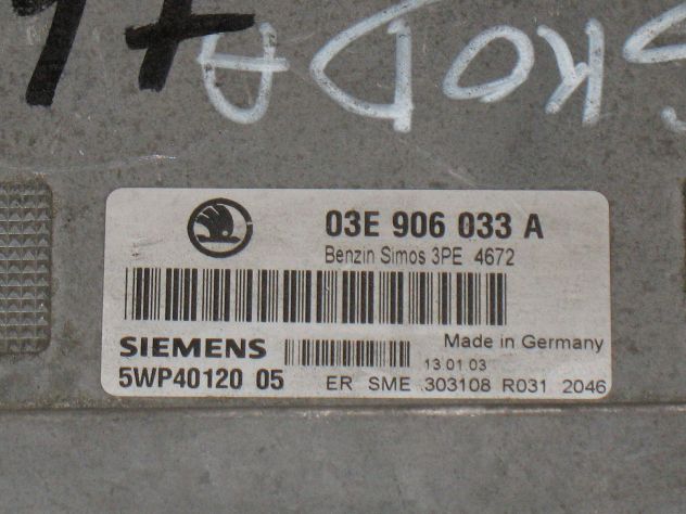 03E906033A ECU CENTRALINA SKODA FABIA 1.2 03E906033A 5WP4012005 SIMOS 3PE - Foto 2