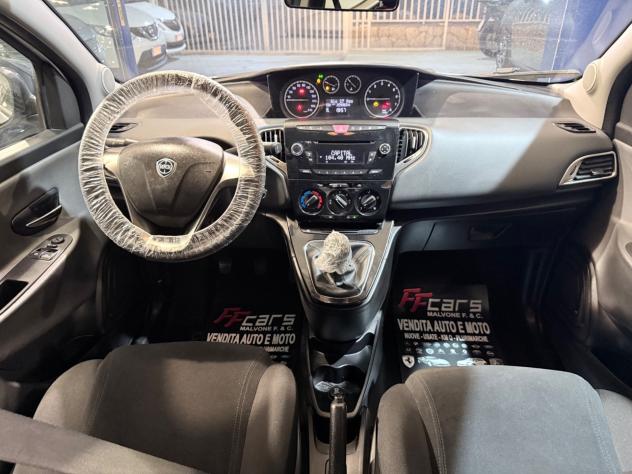 Lancia Ypsilon 1.2 69 CV 5 porte GPL Ecochic Gold - Foto 10