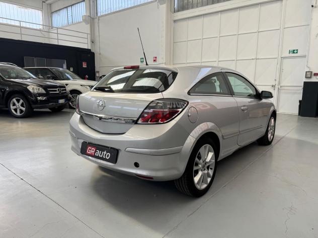 Opel Astra Astra GTC 1.9 cdti Cosmo 6m - Foto 8
