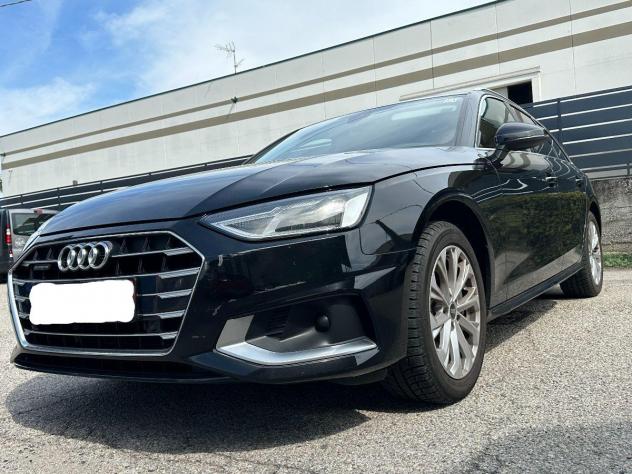 AUDI - A4 Avant - 40 TDI quattro S tr. Bus. Adv. - Foto 2