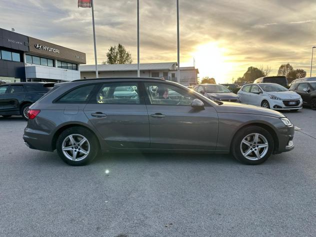 Audi A4 AVANT 2.0 TDI MHEV 163 CV S TRONIC - Foto 3