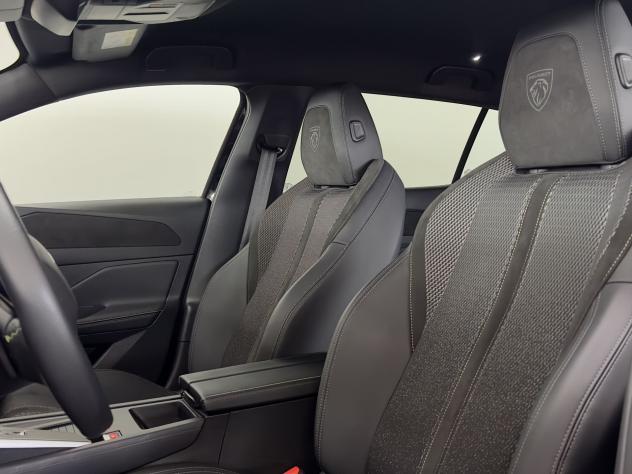 Peugeot 408 GT Hybrid 225 e-EAT8 S&S aut. - Foto 5