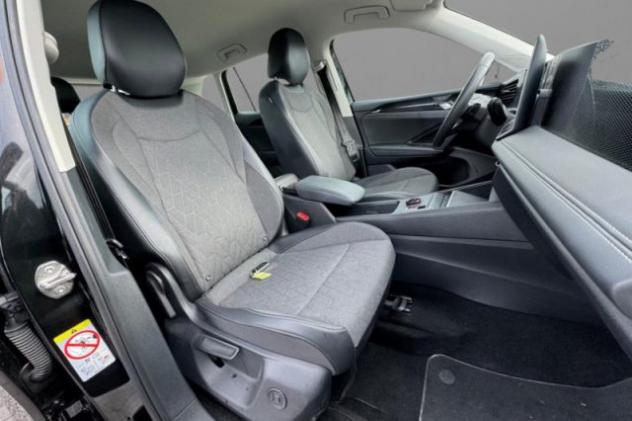 VOLKSWAGEN Tiguan 2.0 TDI 150 CV DSG Life rif. 23757989 - Foto 8