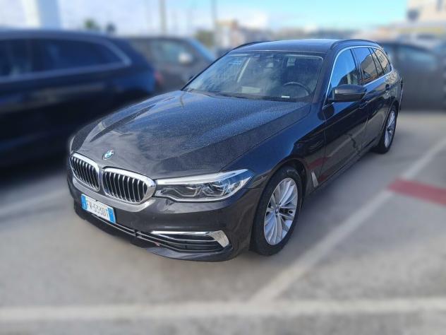 Bmw 525 520d xDrive Touring Luxury Line 2019 - Foto 3