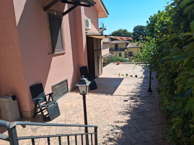 Villa trifamiliare a Fiumicino Via Siliqua