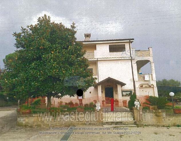 IMMOBILI-IMMOBILE RESIDENZIALE-VIA PONTE TRE ARMI N. 13