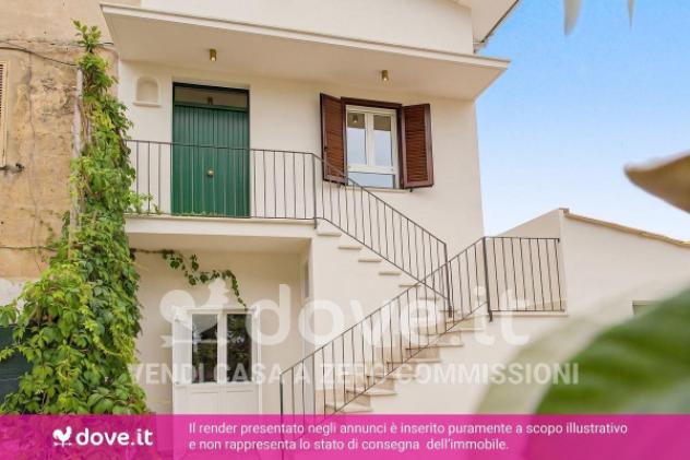 Villetta a schiera di 117 m² con 4 locali in vendita a Latina
