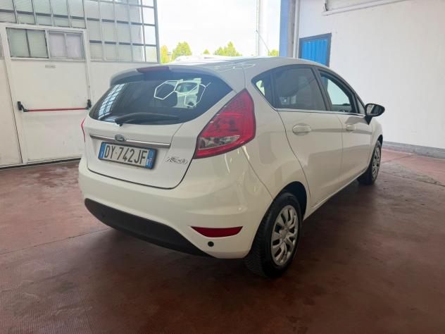 Ford Fiesta 1.4 5 porte Bz.- GPL Titanium - Foto 4