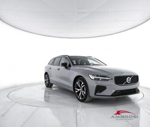 VOLVO V60 B4 Mild hybrid Benzina Plus Dark rif. 23849928 - Foto 2