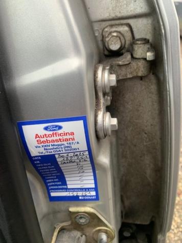 FORD Focus 1.6i 16V cat SW Ghia rif. 23335630 - Foto 8