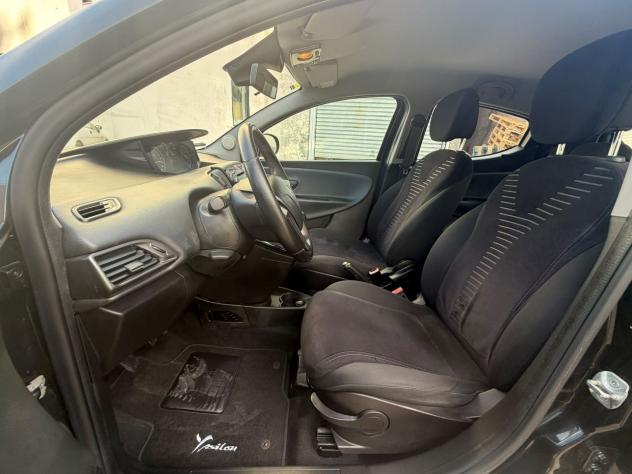 Lancia Ypsilon Ypsilon 0.9 t.air Gold s&s 85cv - Foto 6