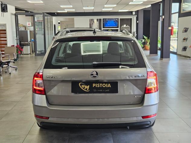 Skoda Octavia 2.0 TDI SCR 150 CV DSG Wagon Executive - Foto 5