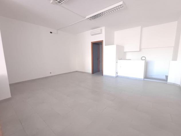 ufficio in vendita a Poggibonsi