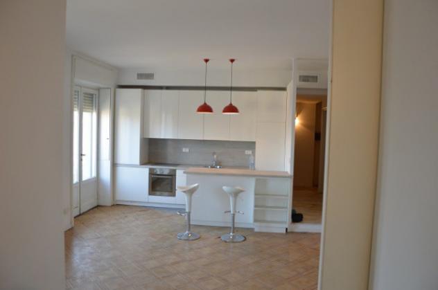 Appartamento di 121 m² con 3 locali e box auto in vendita a Gallarate - Foto 4