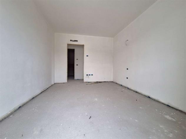 V005396 - ESCLUSIVO QUADRILOCALE CON TERRAZZO ABITABILE E GARAGE DOPPIO ! - Foto 15