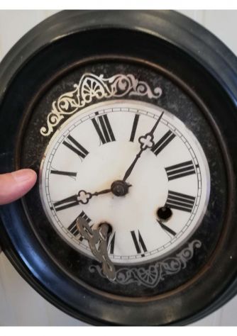 Orologio antico a pendolo del " 1700 " con ricarica a molla - Foto 2